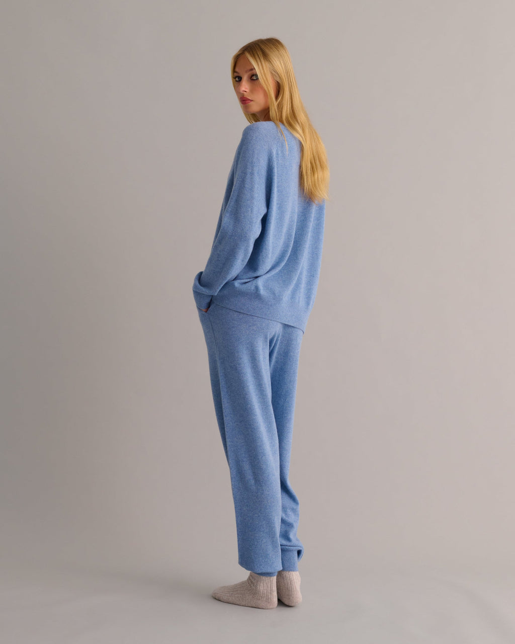 Cashmere Cuffed Ankle Joggers - Chambray Blue