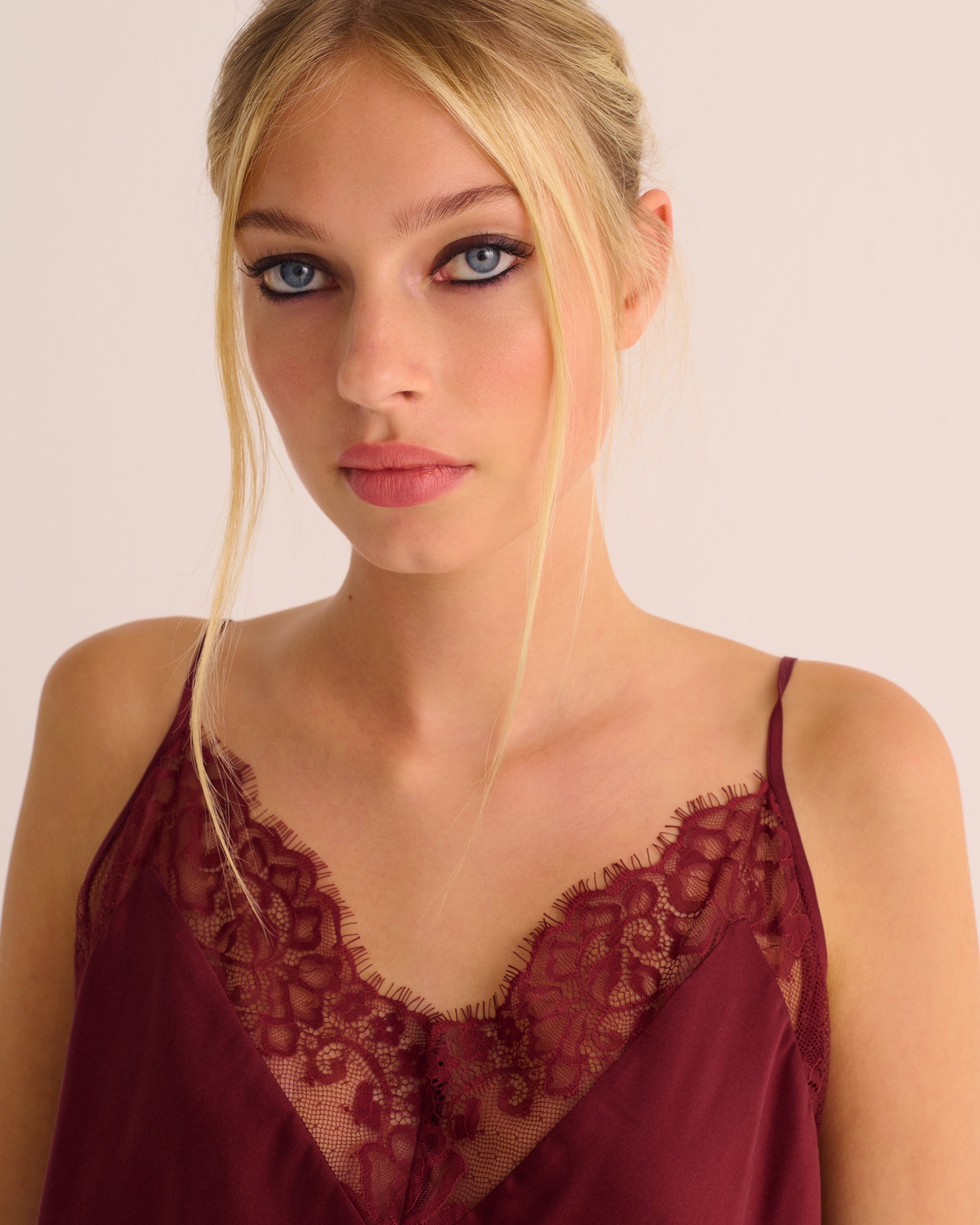 Washable Organic Stretch Silk Camisole & Shorts Set - Merlot