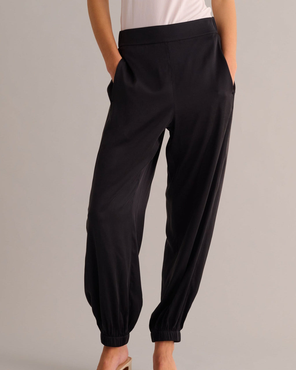 Washable Organic Stretch Silk Cuffed Joggers - Black