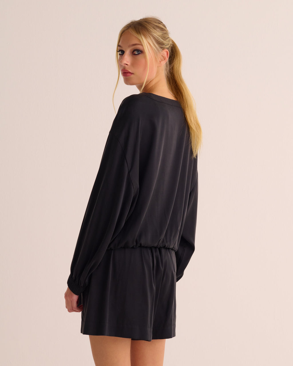 Washable Organic Silk Tie-Waist Sweatshirt - Black
