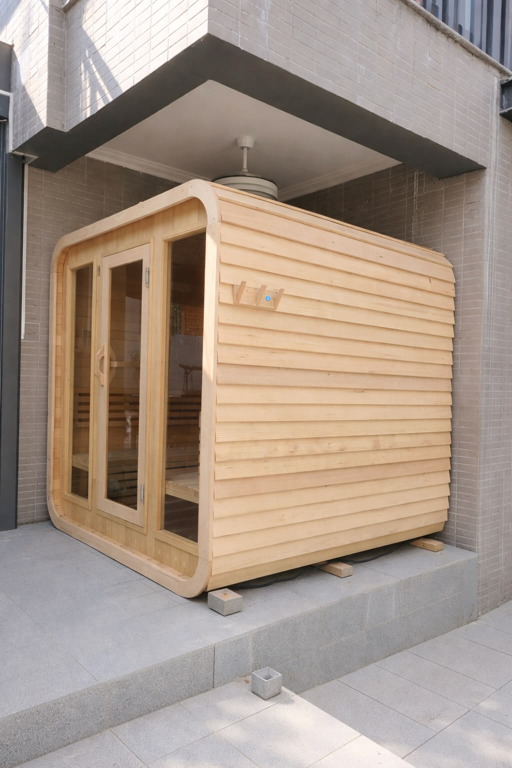 KOVE Cube Sauna – 3–4 Person Premium Outdoor Sauna with 6kW Heater