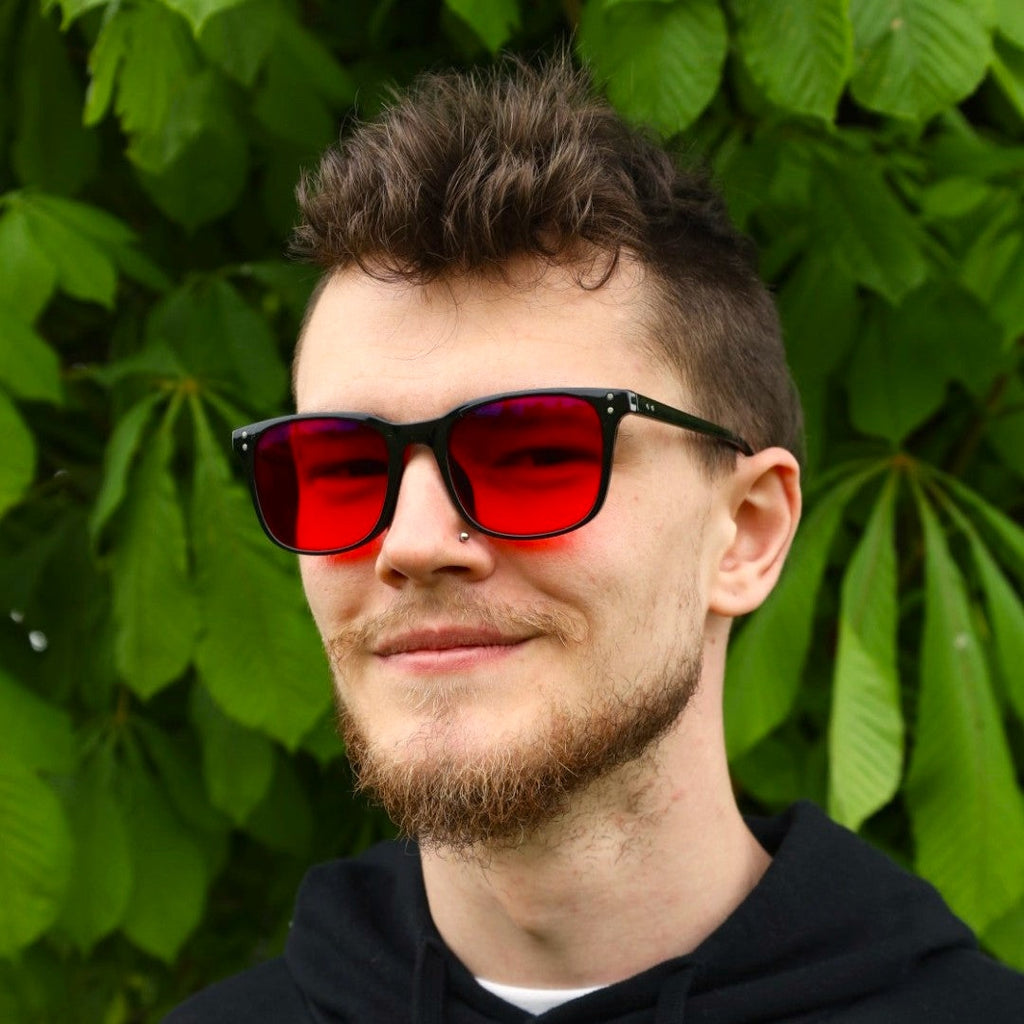eso-world-blue-light-blocking-glasses_modelclose