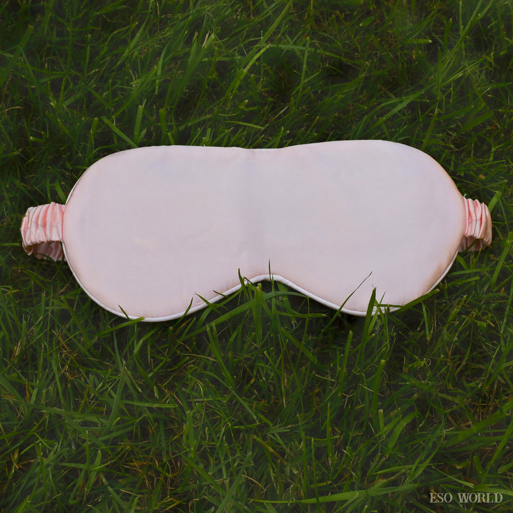eso-world-silk-sleep-mask-pink